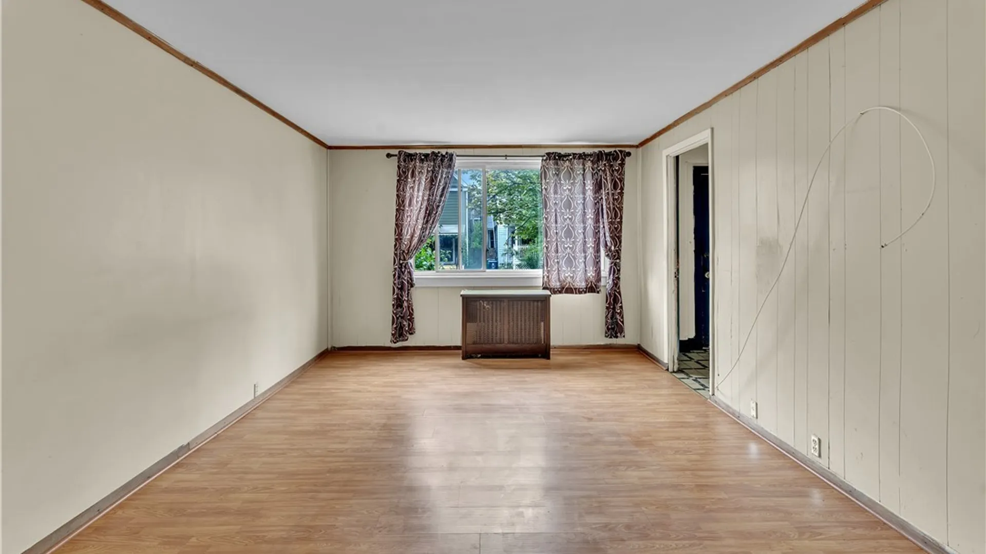 Property at 426 Vermont Street, Buffalo, NY 14213 7