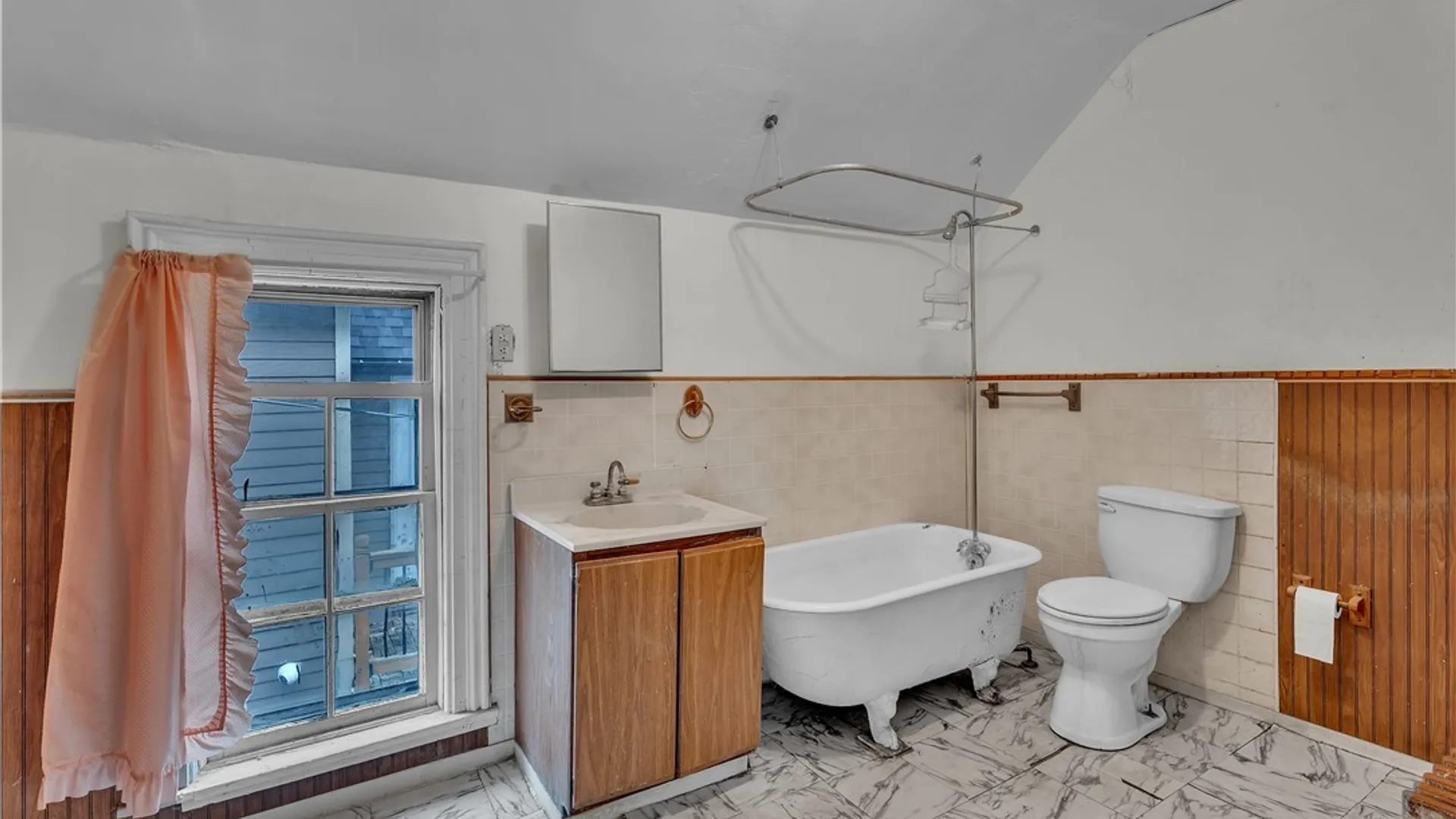 Property at 426 Vermont Street, Buffalo, NY 14213 22