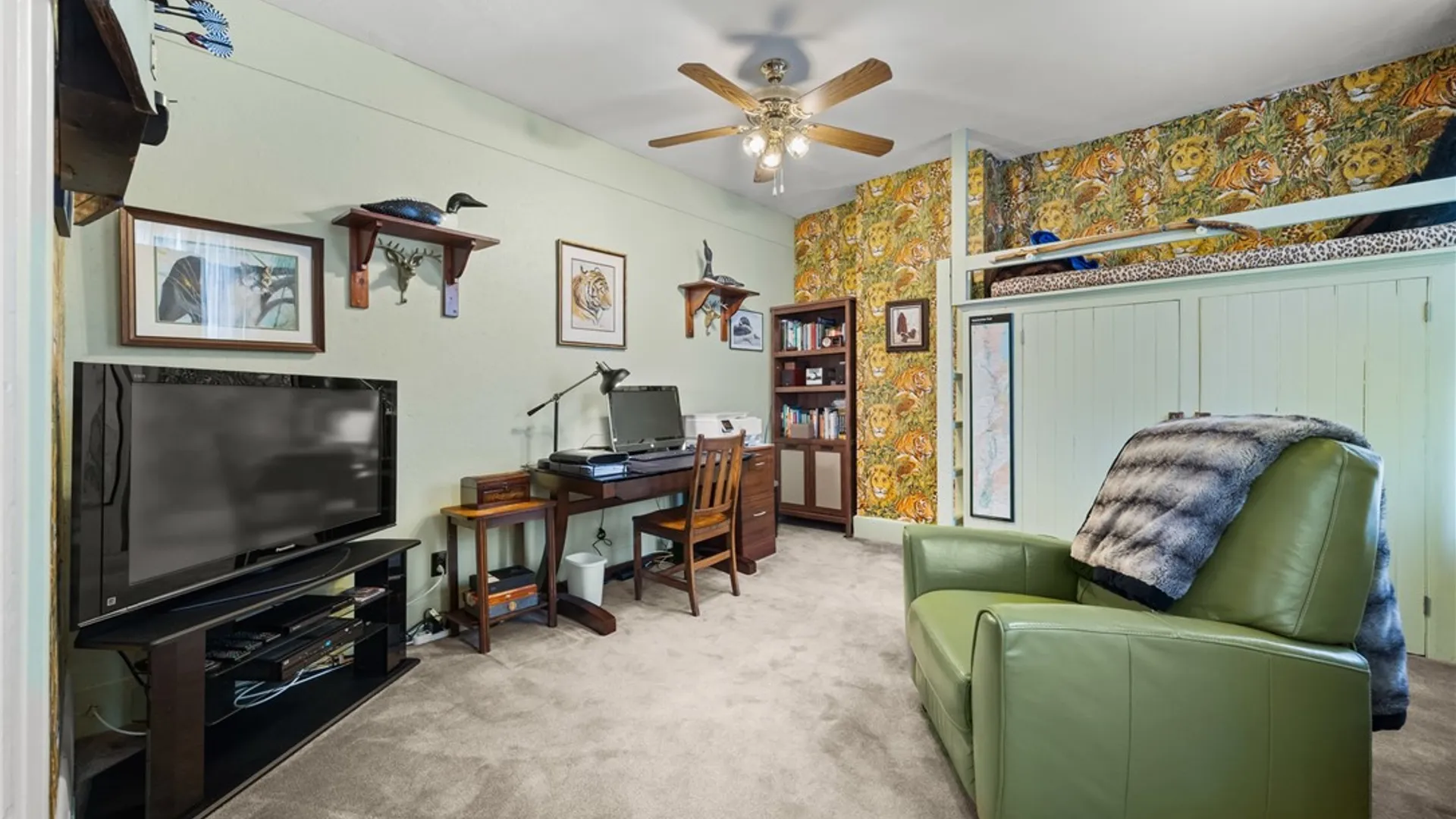 Property at 70 Cayuga Street, Seneca Falls, NY 13148 32