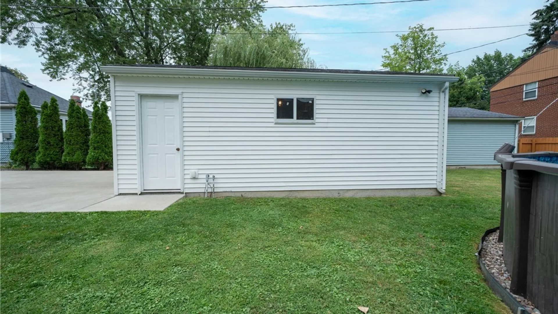 Property at 177 Downing Street, Buffalo, NY 14220 32