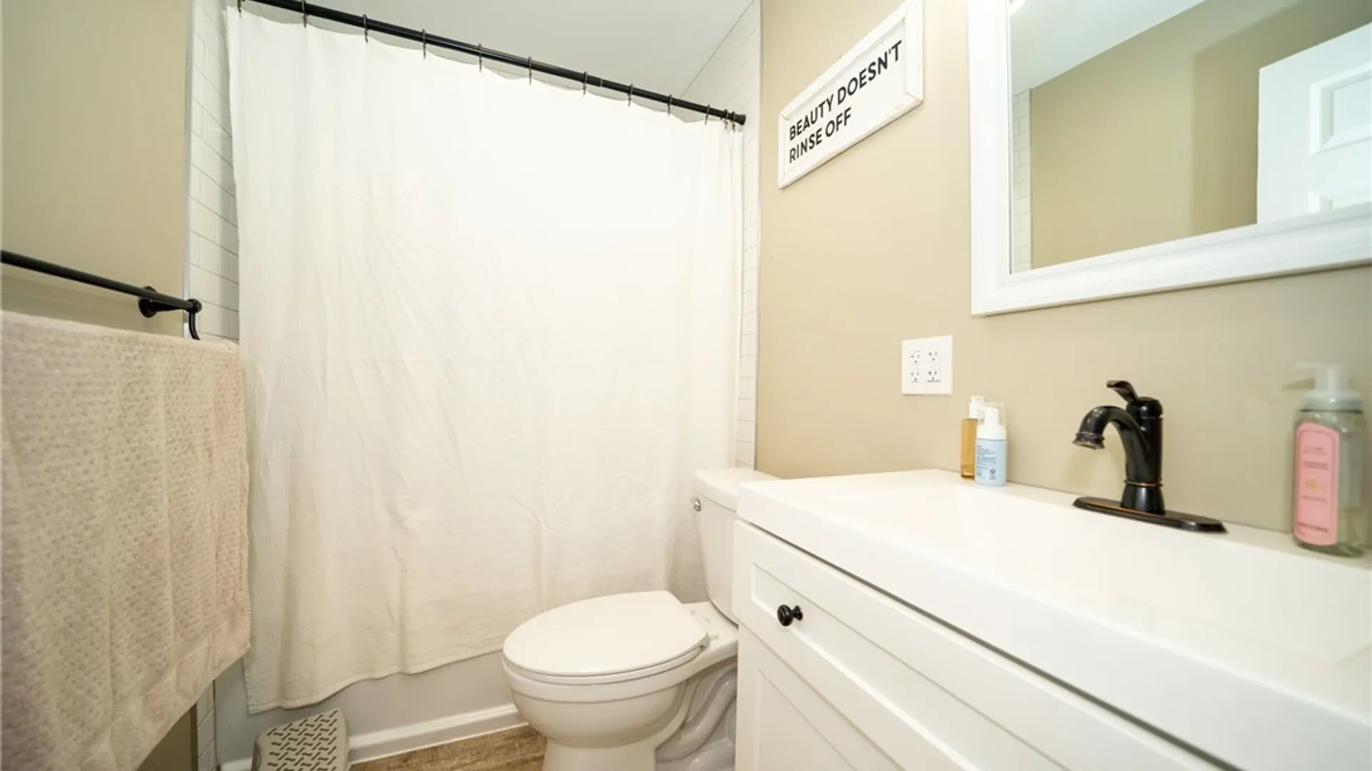 Property at 177 Downing Street, Buffalo, NY 14220 15