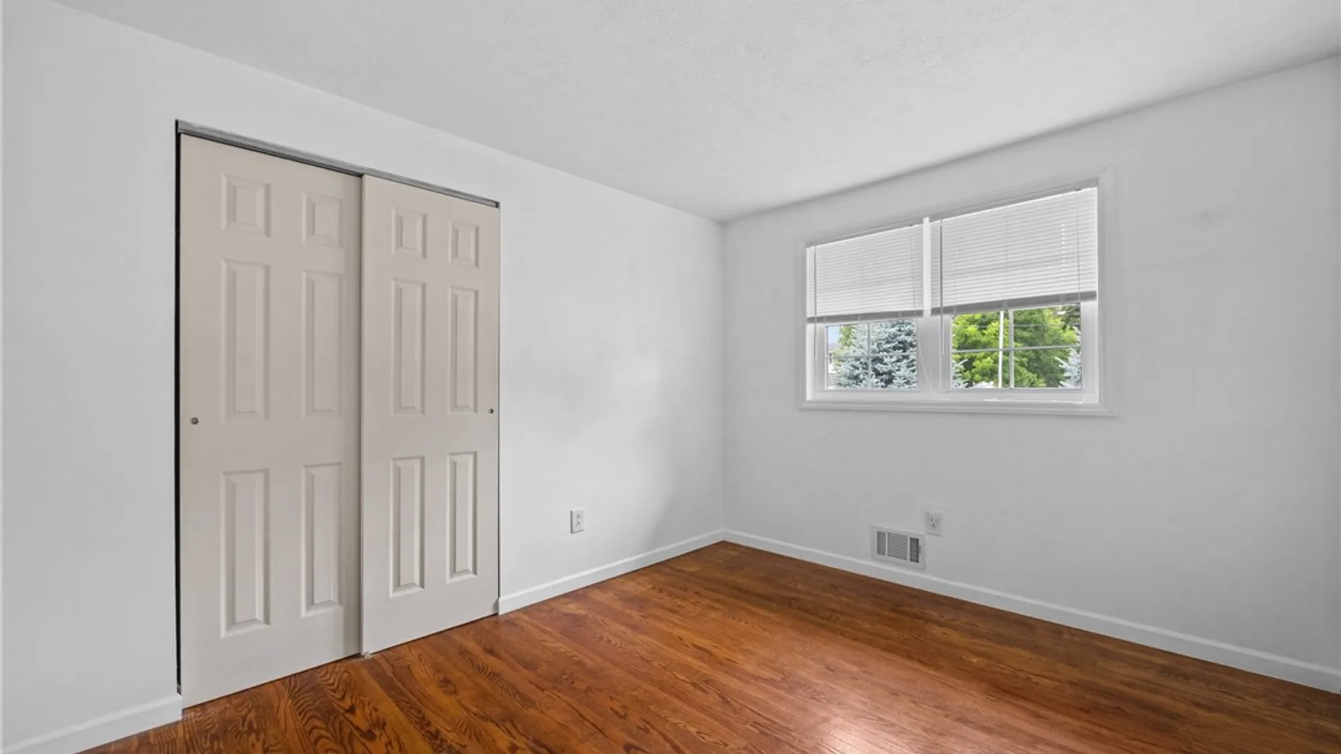 Property at 794 Flynn Road, Greece, NY 14612 34