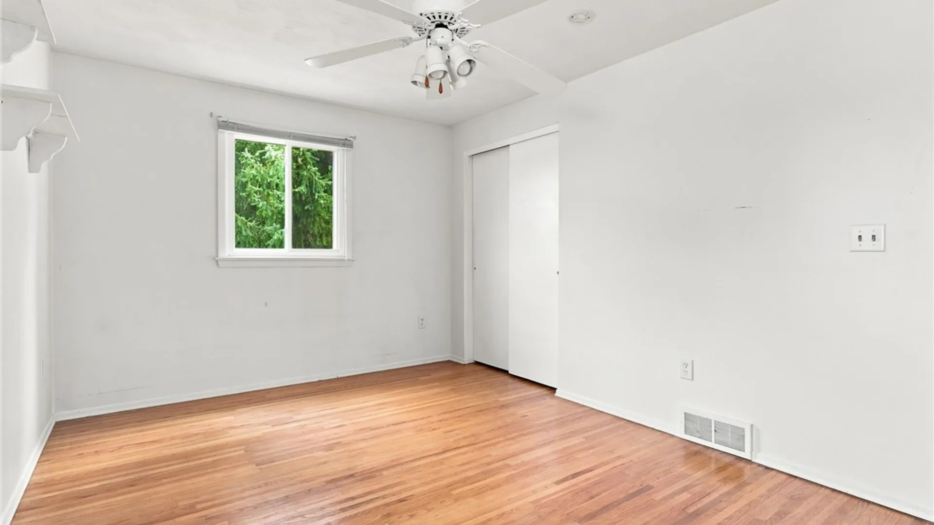Property at 51 Valencia Drive, Gates, NY 14606 20