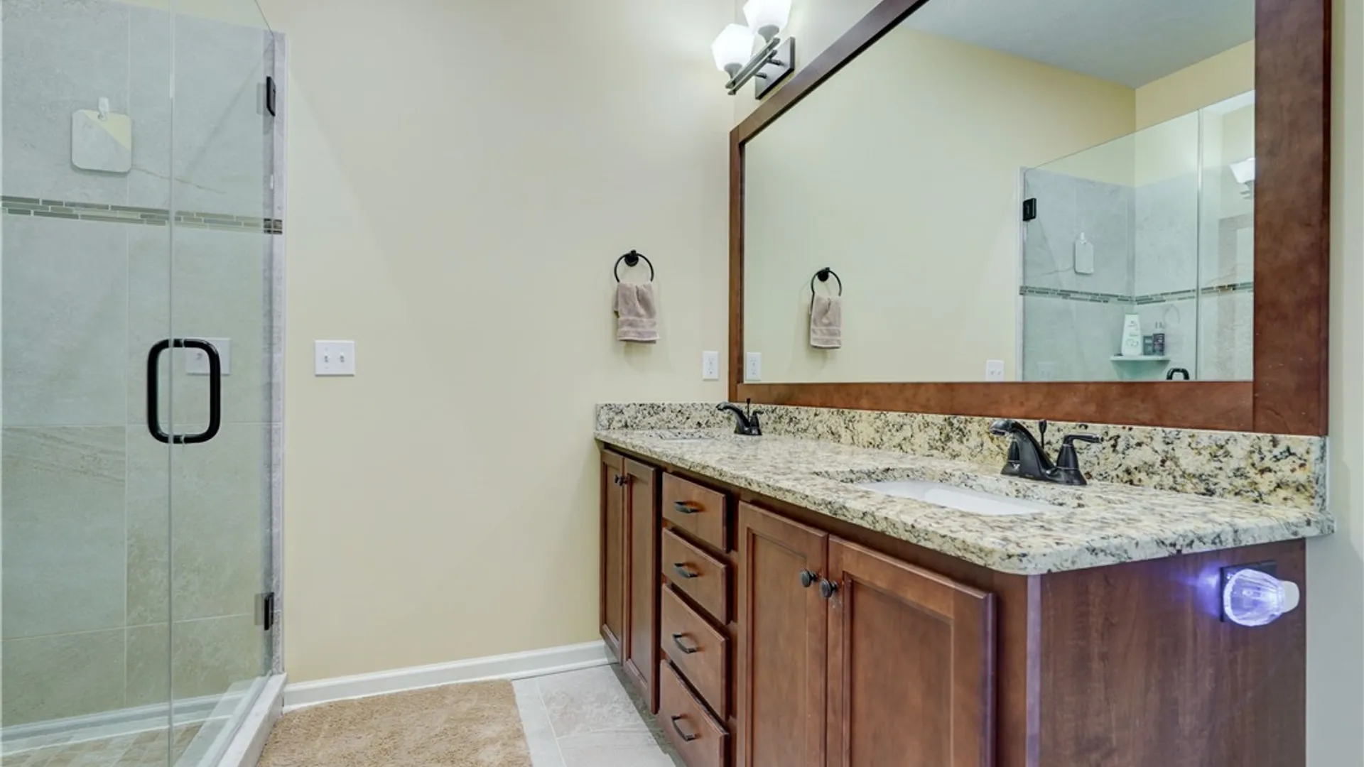 Property at 111 Golden Oaks Way, Gates, NY 14624 20