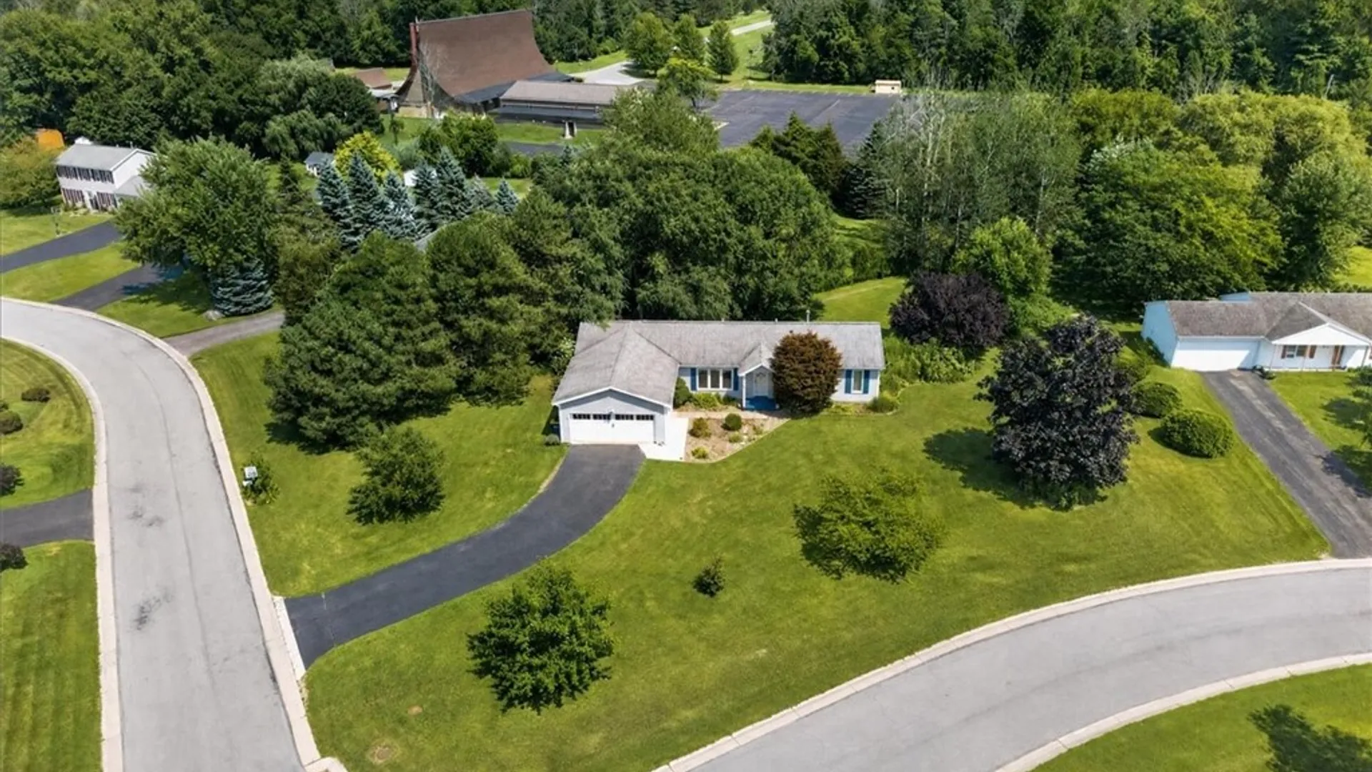 Property at 5770 Coppersmith Trl, Ontario, NY 14519 47