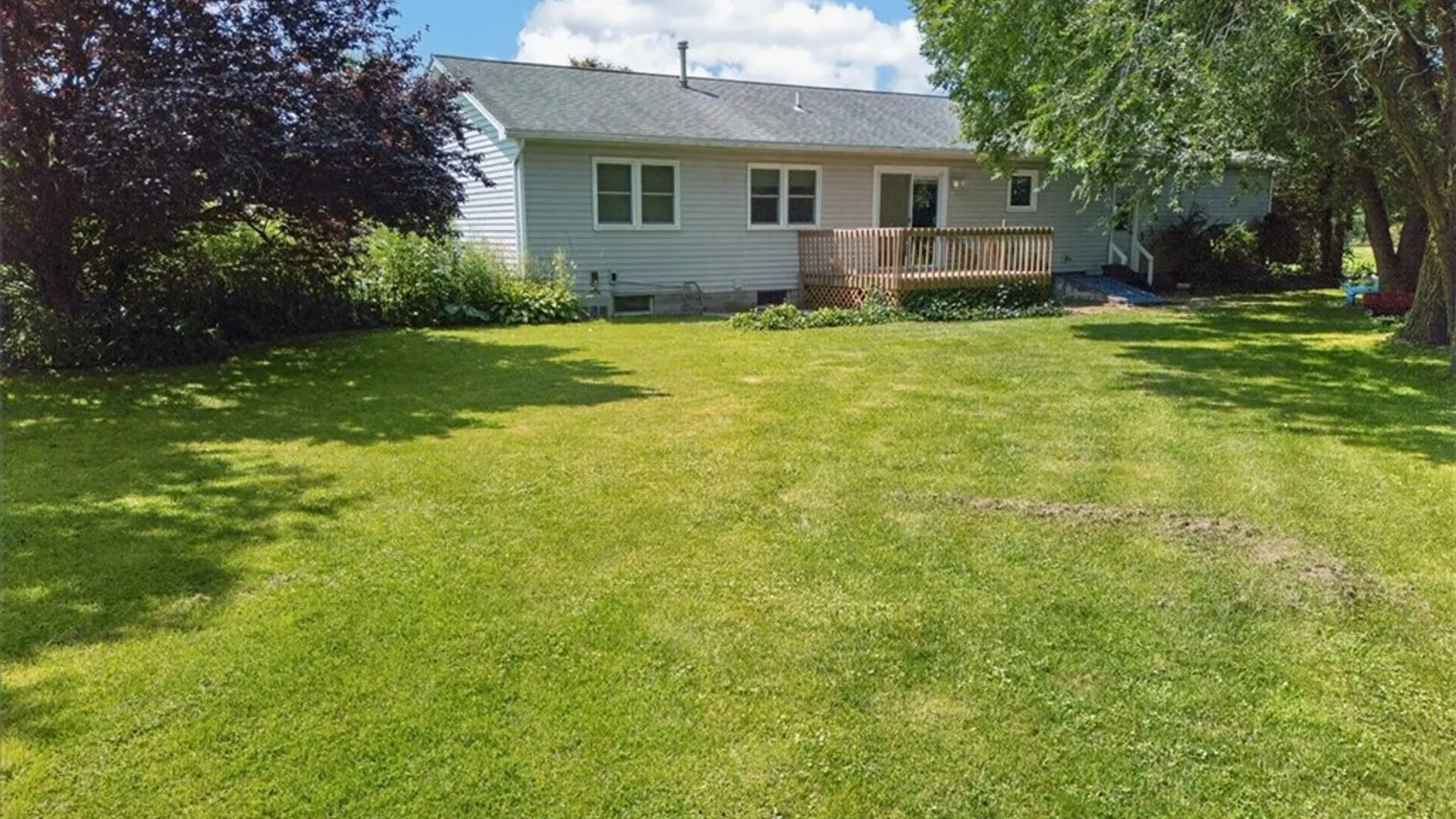 Property at 5770 Coppersmith Trl, Ontario, NY 14519 48