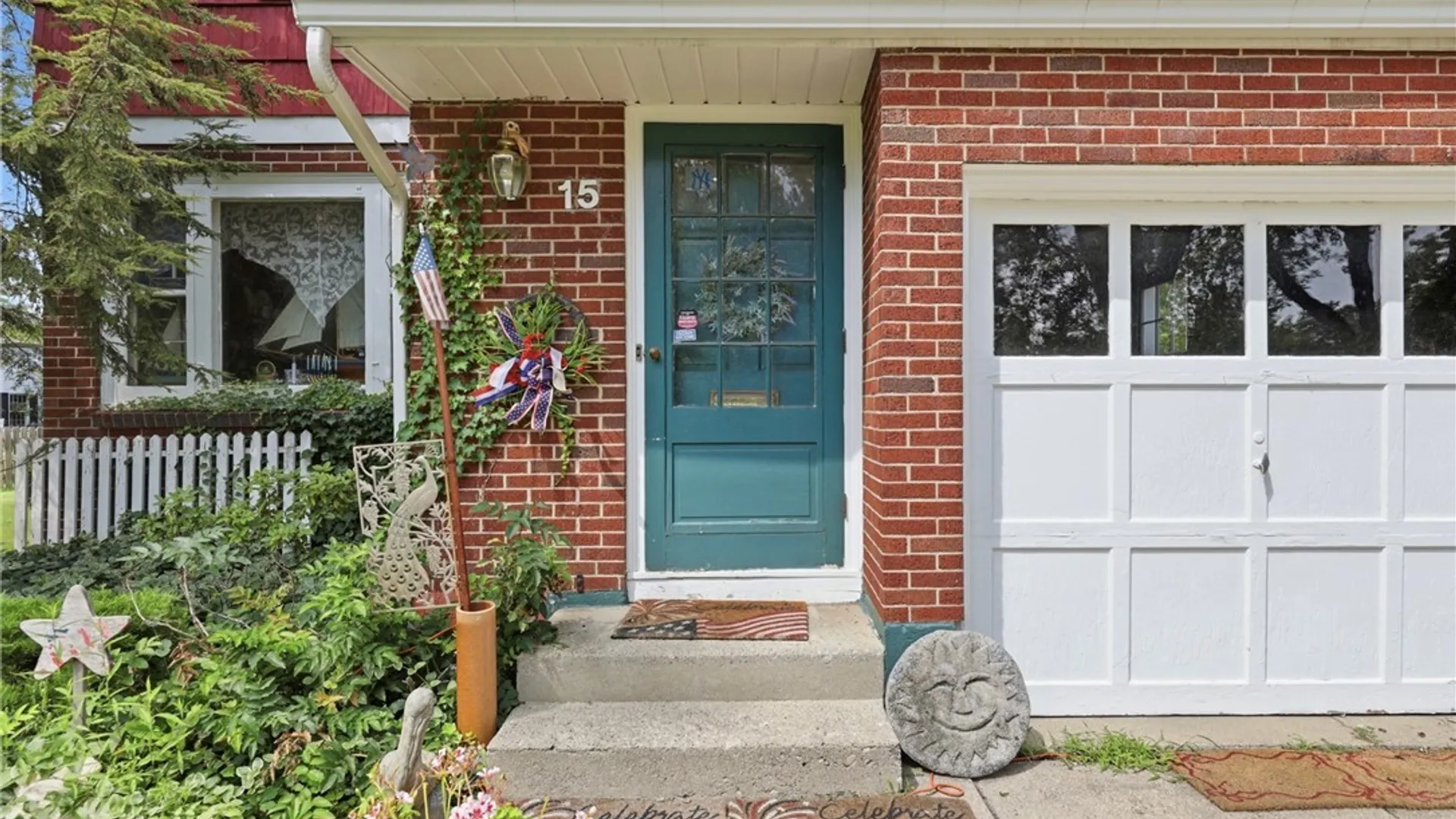 Property at 15 Colonial Drive, Amherst, NY 14226 3