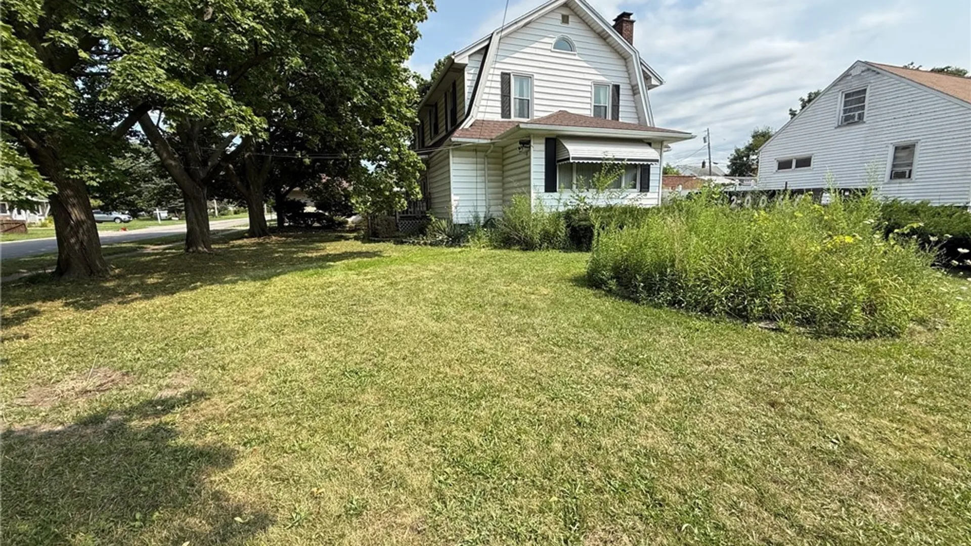 Property at 87 Dorrance Avenue, Lackawanna, NY 14218 3