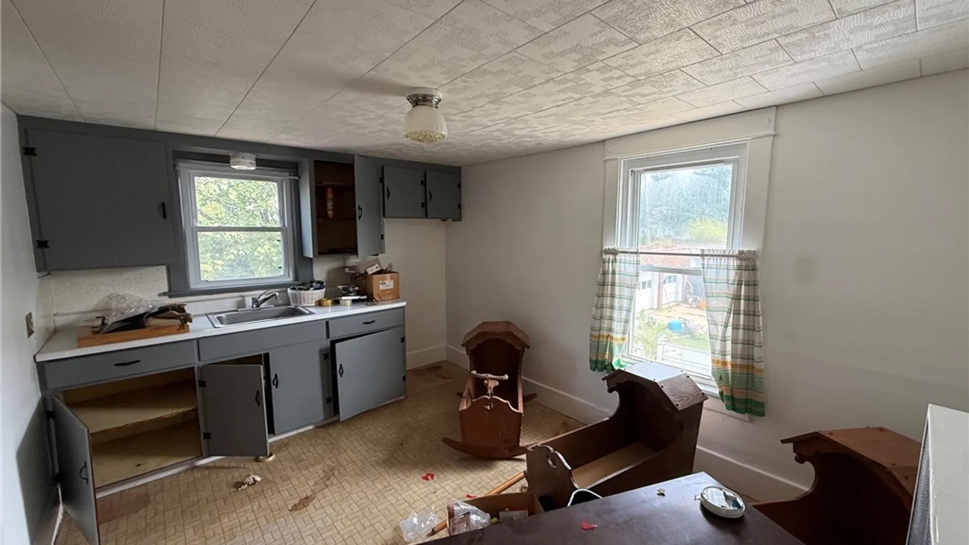 Property at 87 Dorrance Avenue, Lackawanna, NY 14218 13