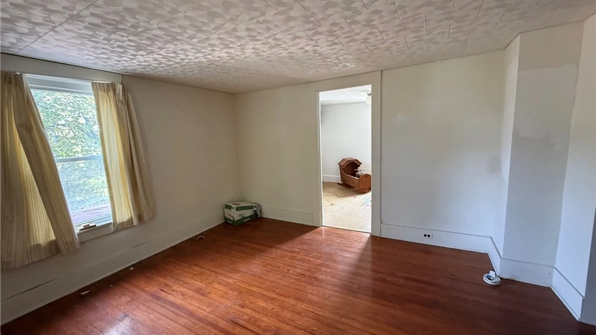 Property at 87 Dorrance Avenue, Lackawanna, NY 14218 15