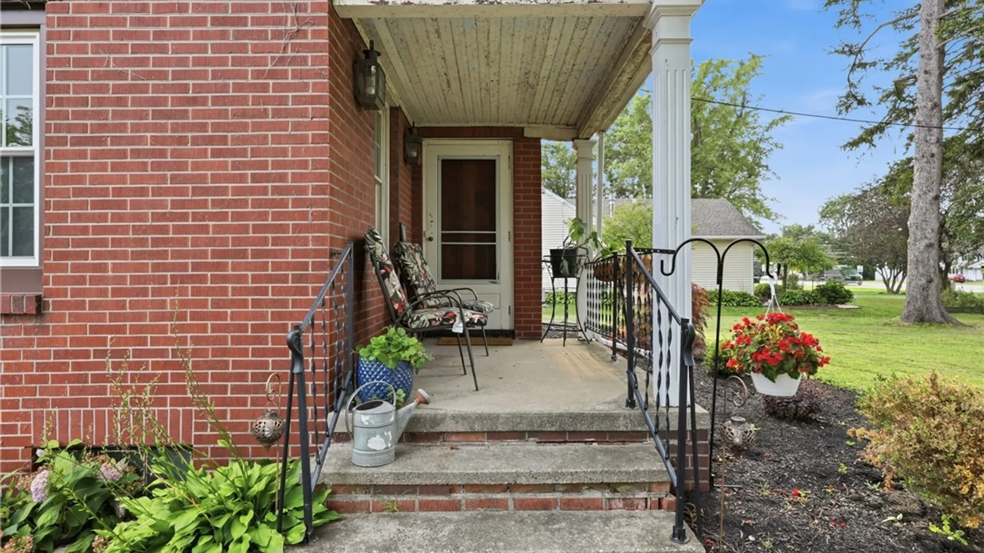 Property at 5773 Broadway Street, Lancaster, NY 14086 3
