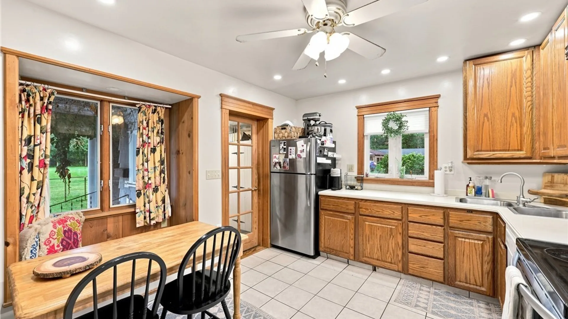 Property at 5773 Broadway Street, Lancaster, NY 14086 12