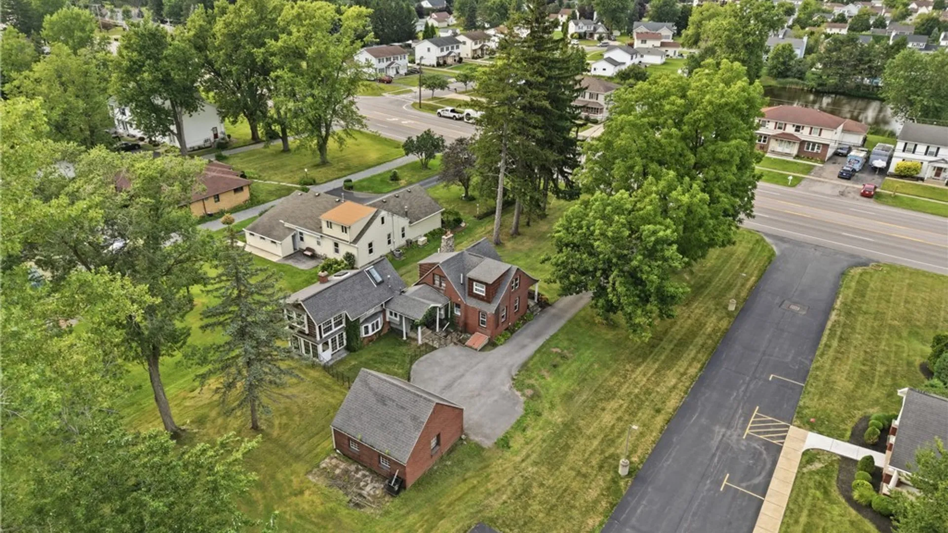 Property at 5773 Broadway Street, Lancaster, NY 14086 41