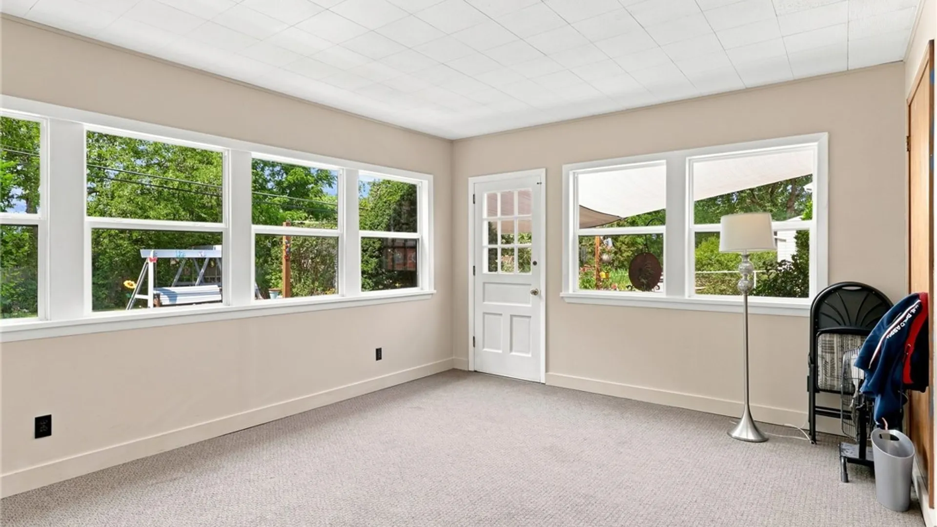 Property at 450 El Mar Drive, Greece, NY 14616 18