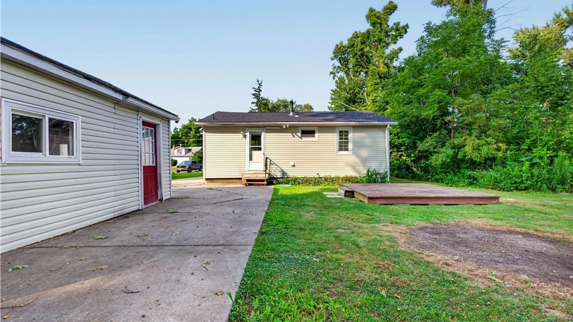 Property at 349 Central Avenue, Evans, NY 14006 5
