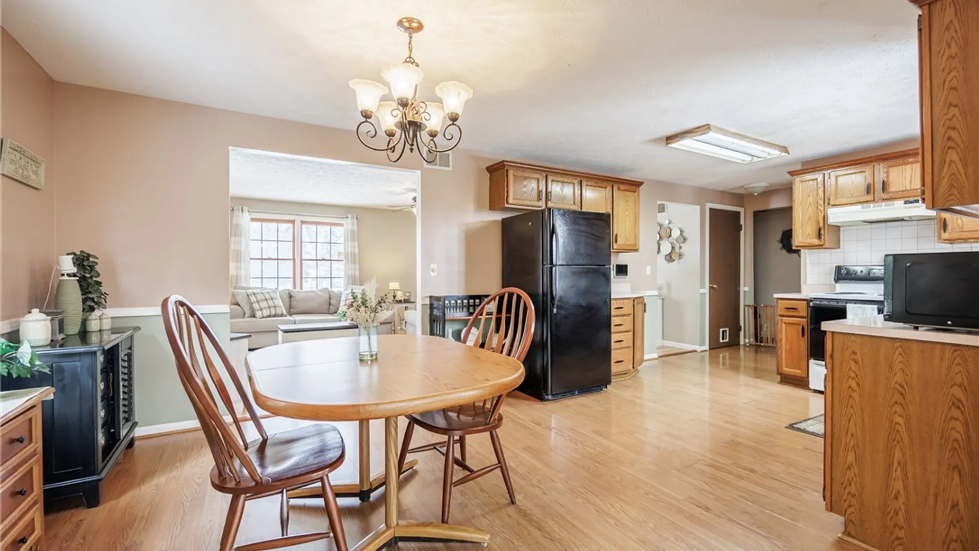 Property at 6 Tearose Meadow Lane, Clarkson, NY 14420 10