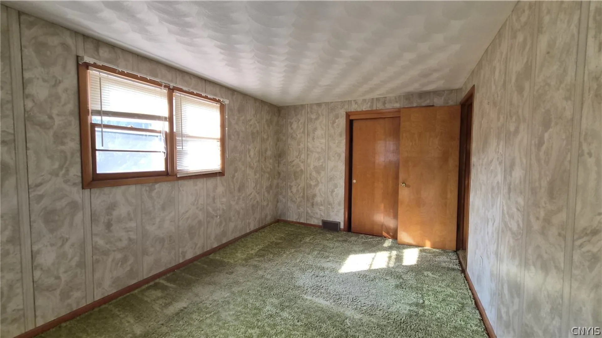 Property at 208 Skyview Drive, Salina, NY 13088 20