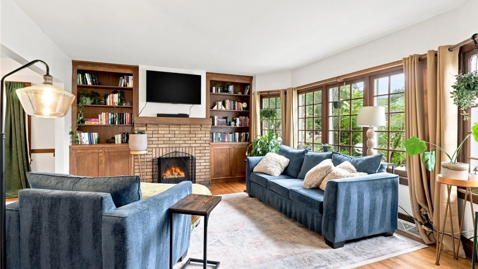 Property at 68 Radcliffe Road, Buffalo, NY 14214 8