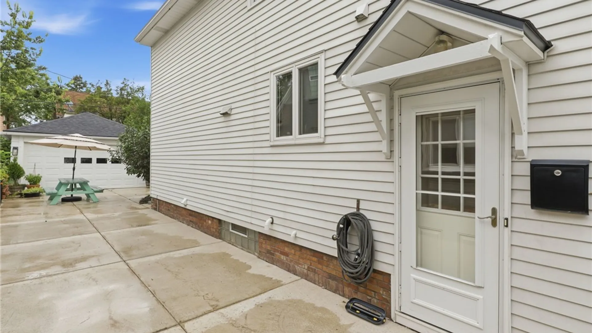 Property at 68 Radcliffe Road, Buffalo, NY 14214 39