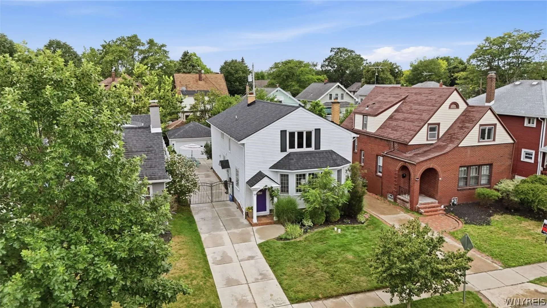 Property at 68 Radcliffe Road, Buffalo, NY 14214 46