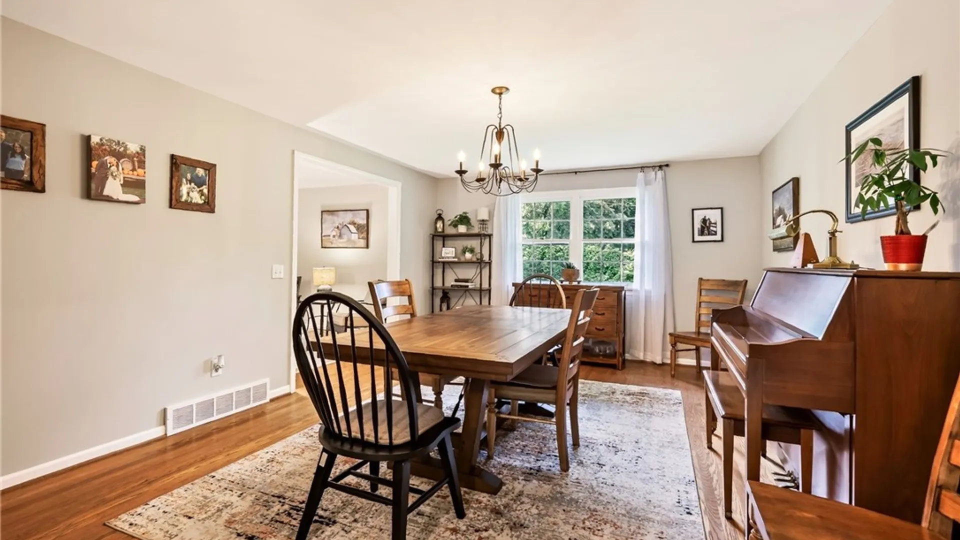 Property at 43 Southcross Trail, Perinton, NY 14450 6