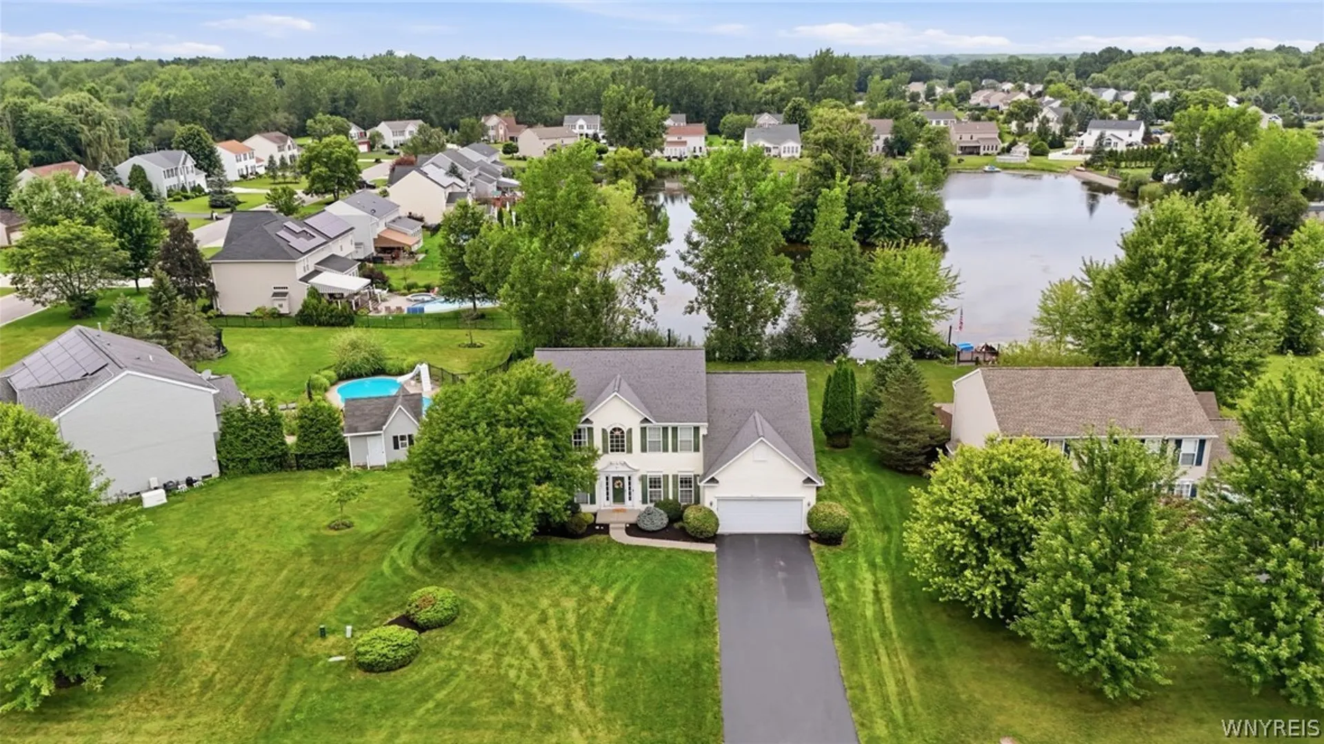 Property at 6887 Amanda Lane, Lockport Town, NY 14094 49