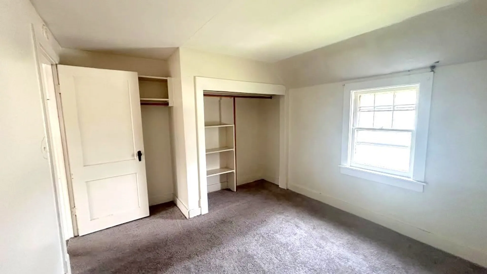 Property at 114 Manhattan Avenue, Buffalo, NY 14215 24