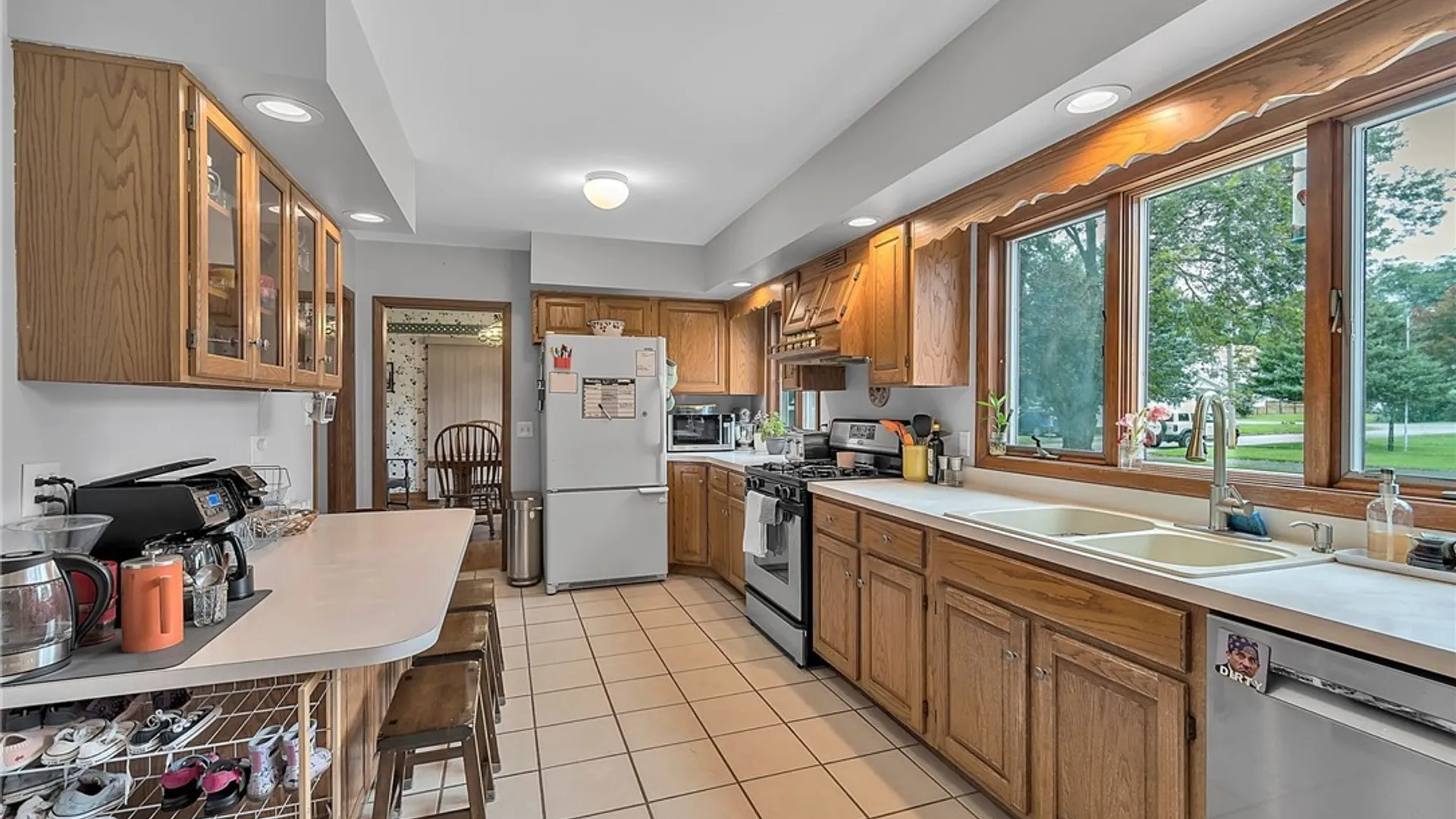 Property at 146 Roseland Avenue, Ridgeway, NY 14103 13