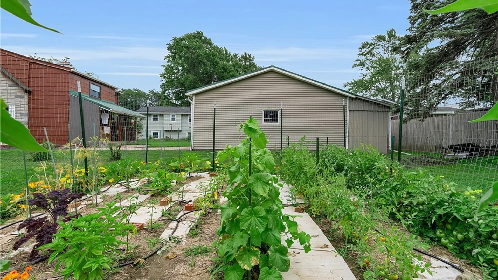 Property at 146 Roseland Avenue, Ridgeway, NY 14103 40