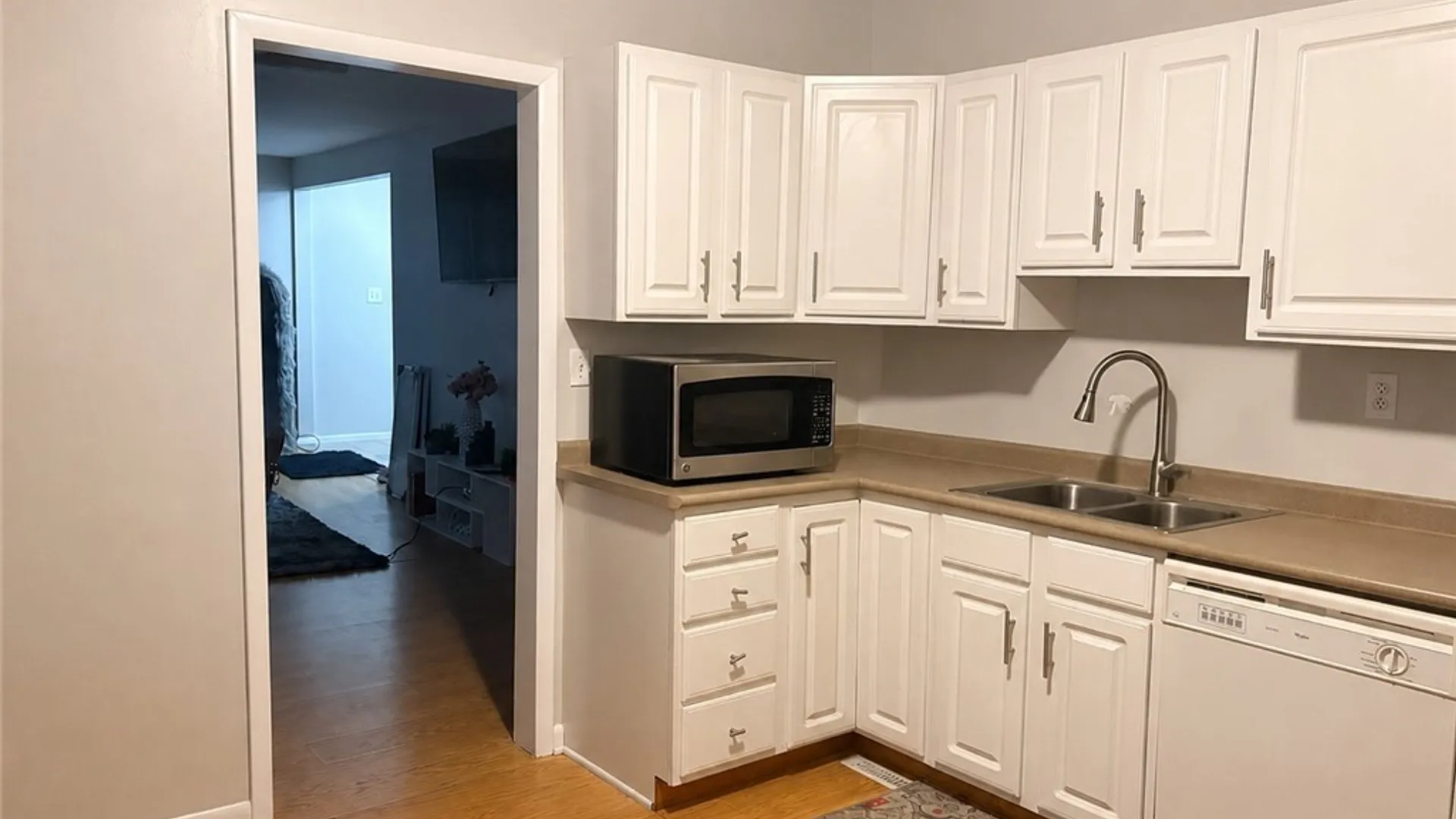 Property at 2253 Ontario Avenue, Niagara Falls, NY 14305 7