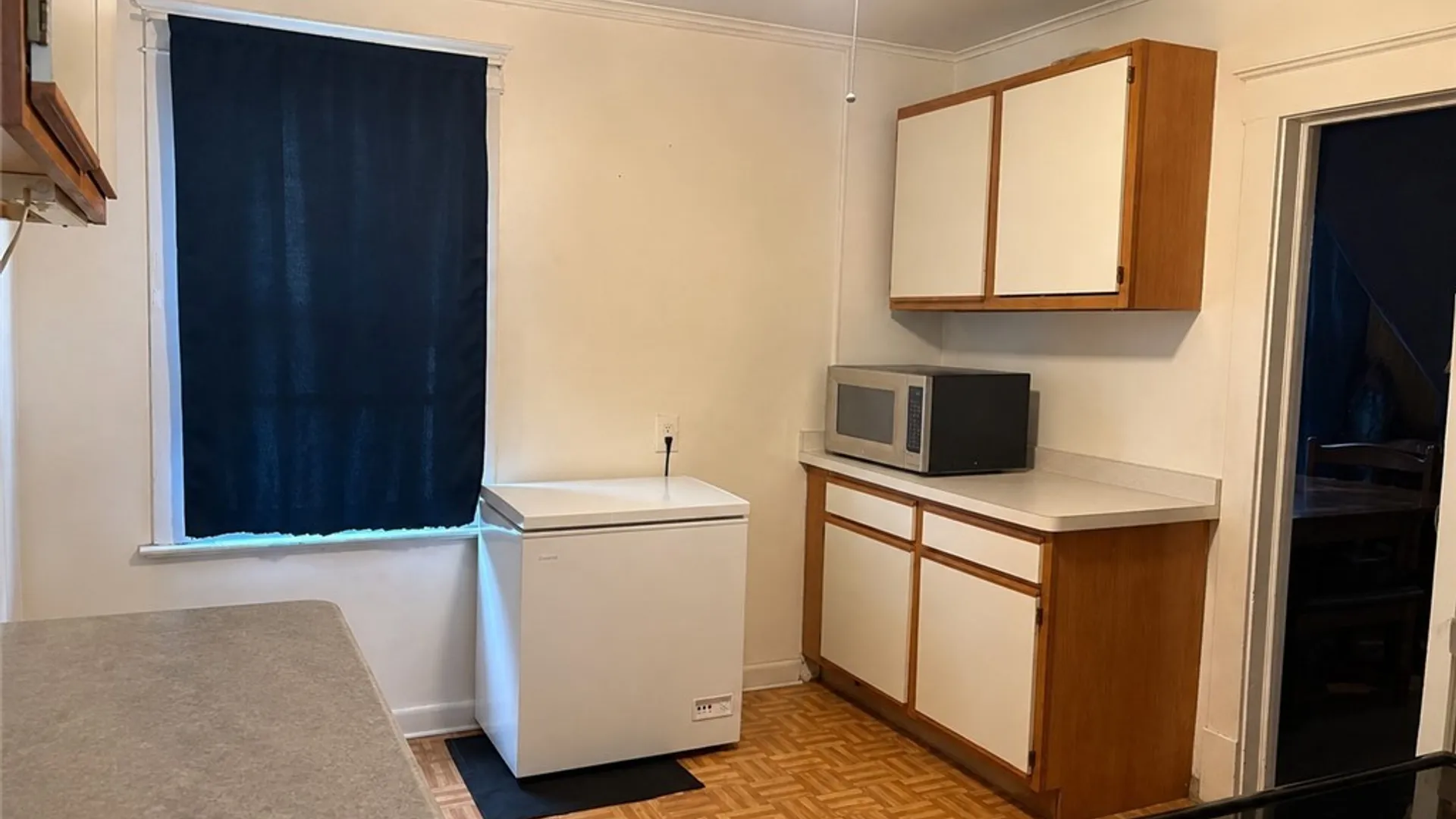Property at 2253 Ontario Avenue, Niagara Falls, NY 14305 12