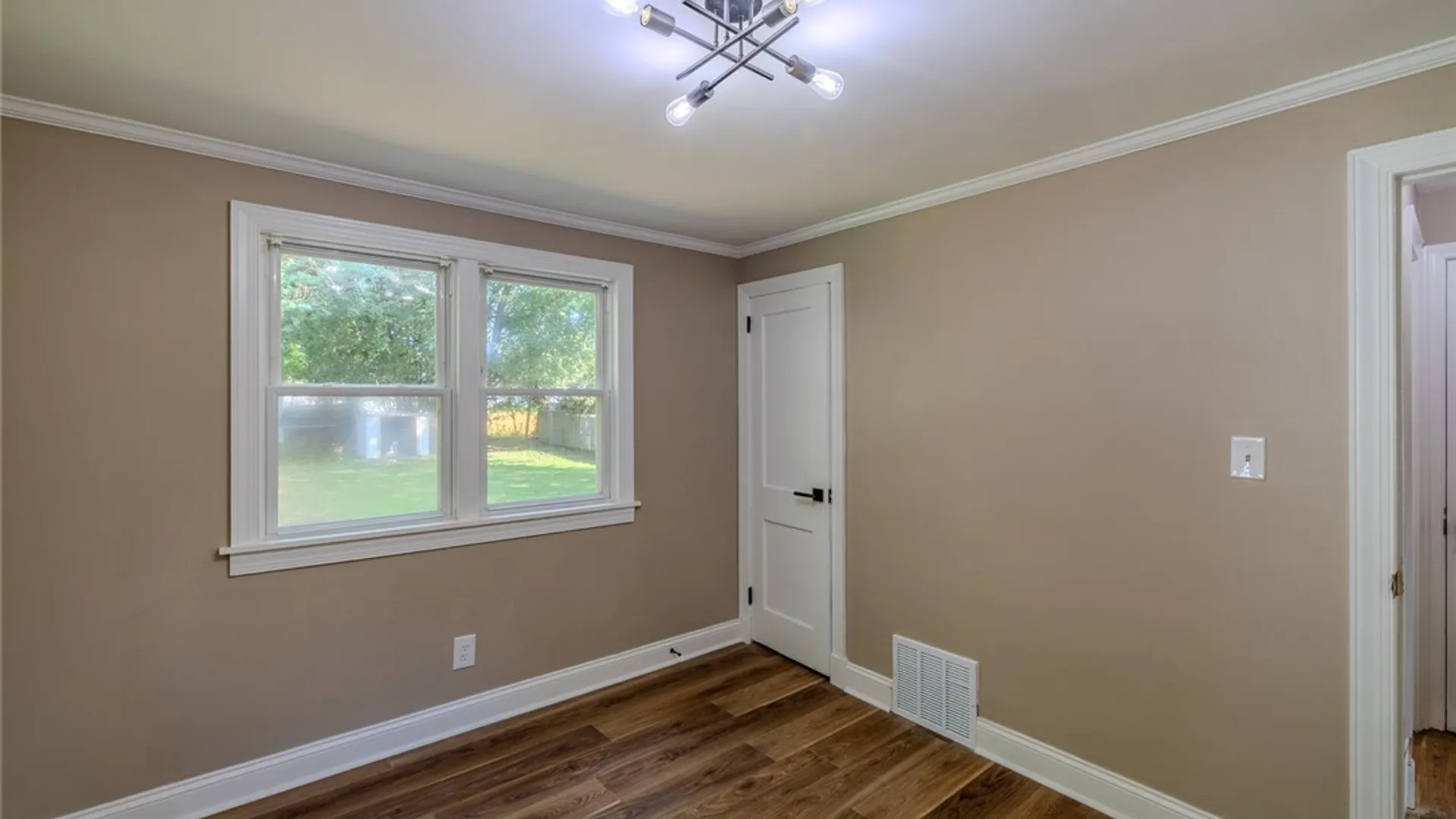 Property at 608 Grant Place, Rome, NY 13440 23