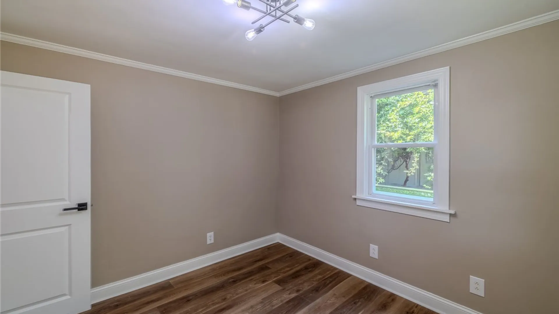 Property at 608 Grant Place, Rome, NY 13440 25