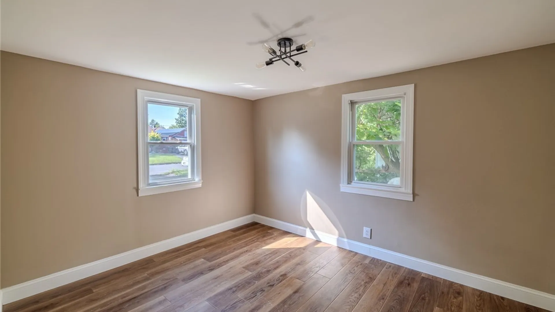Property at 608 Grant Place, Rome, NY 13440 26