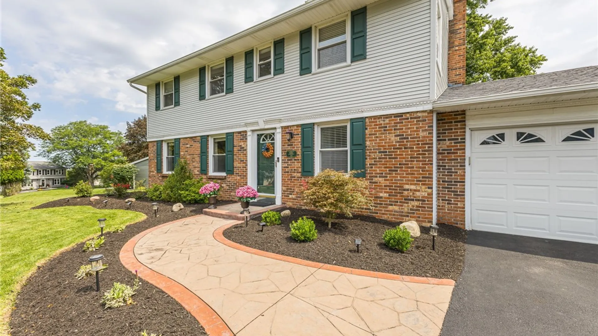 Property at 62 Selborne Chase, Perinton, NY 14450 4