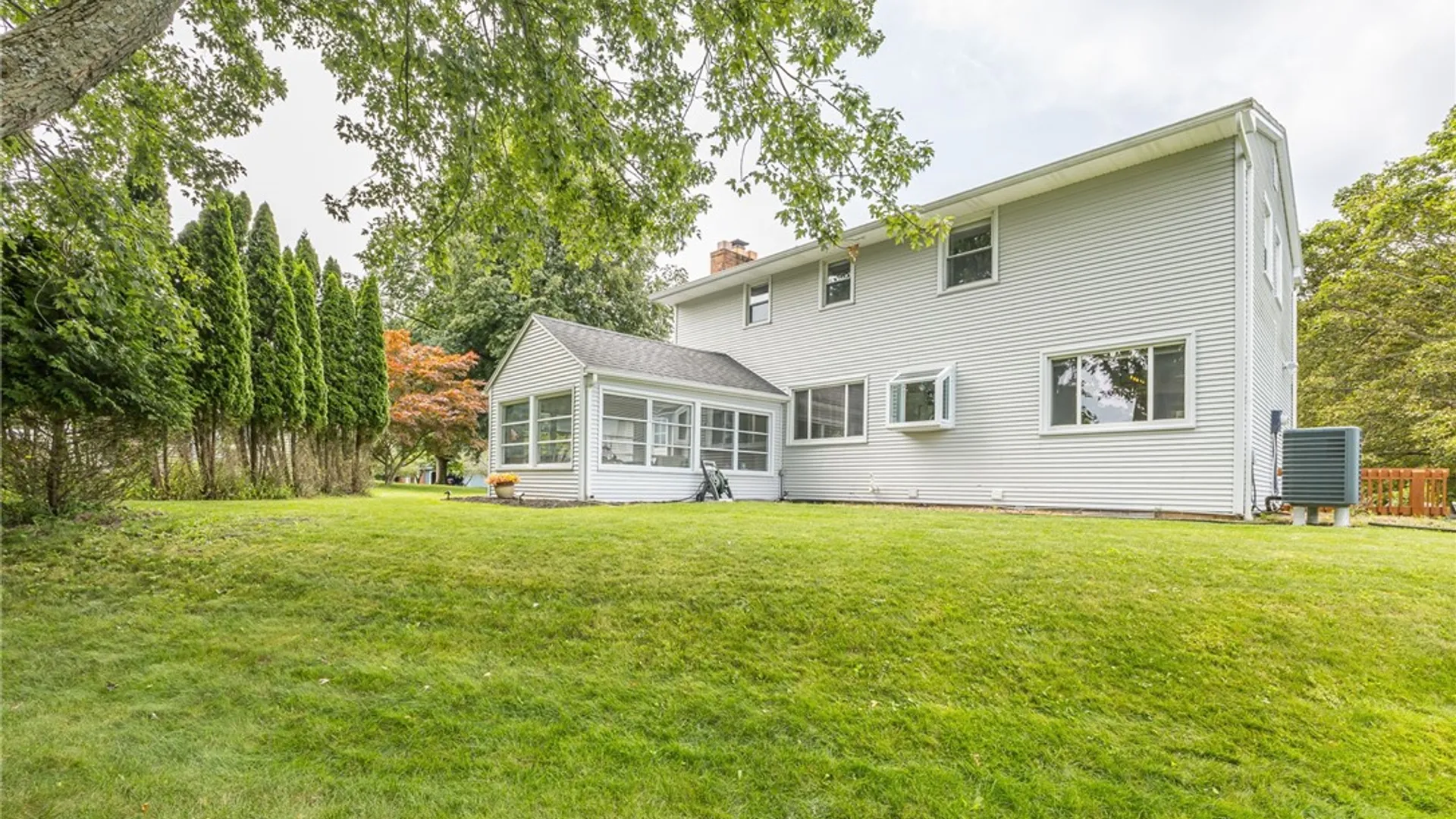 Property at 62 Selborne Chase, Perinton, NY 14450 31