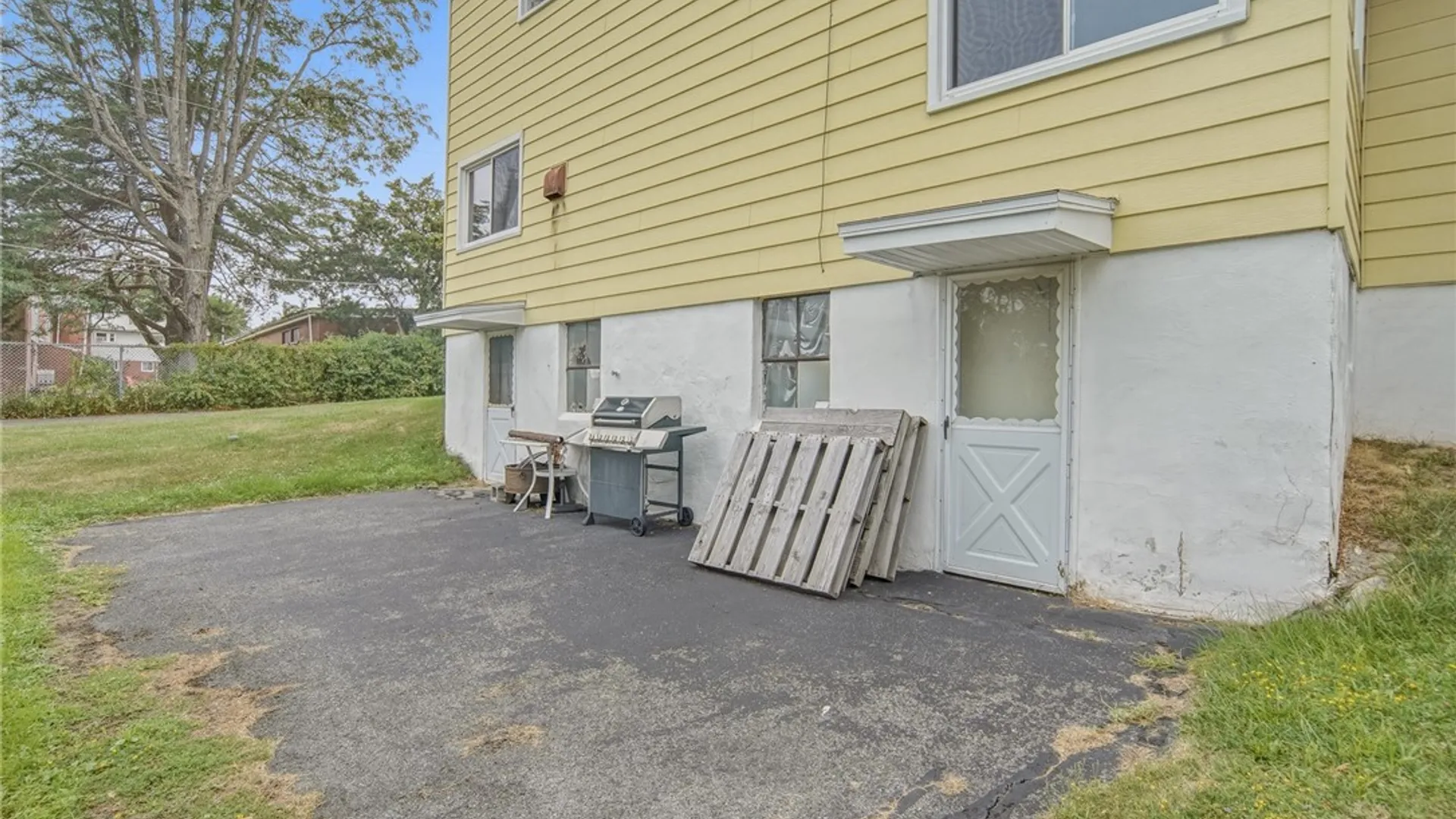 Property at 139 Old Liverpool, Salina, NY 13088 23