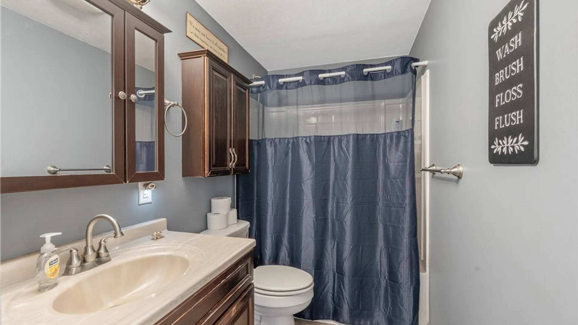 Property at 5013 Dahlia Circle, Clay, NY 13088 21