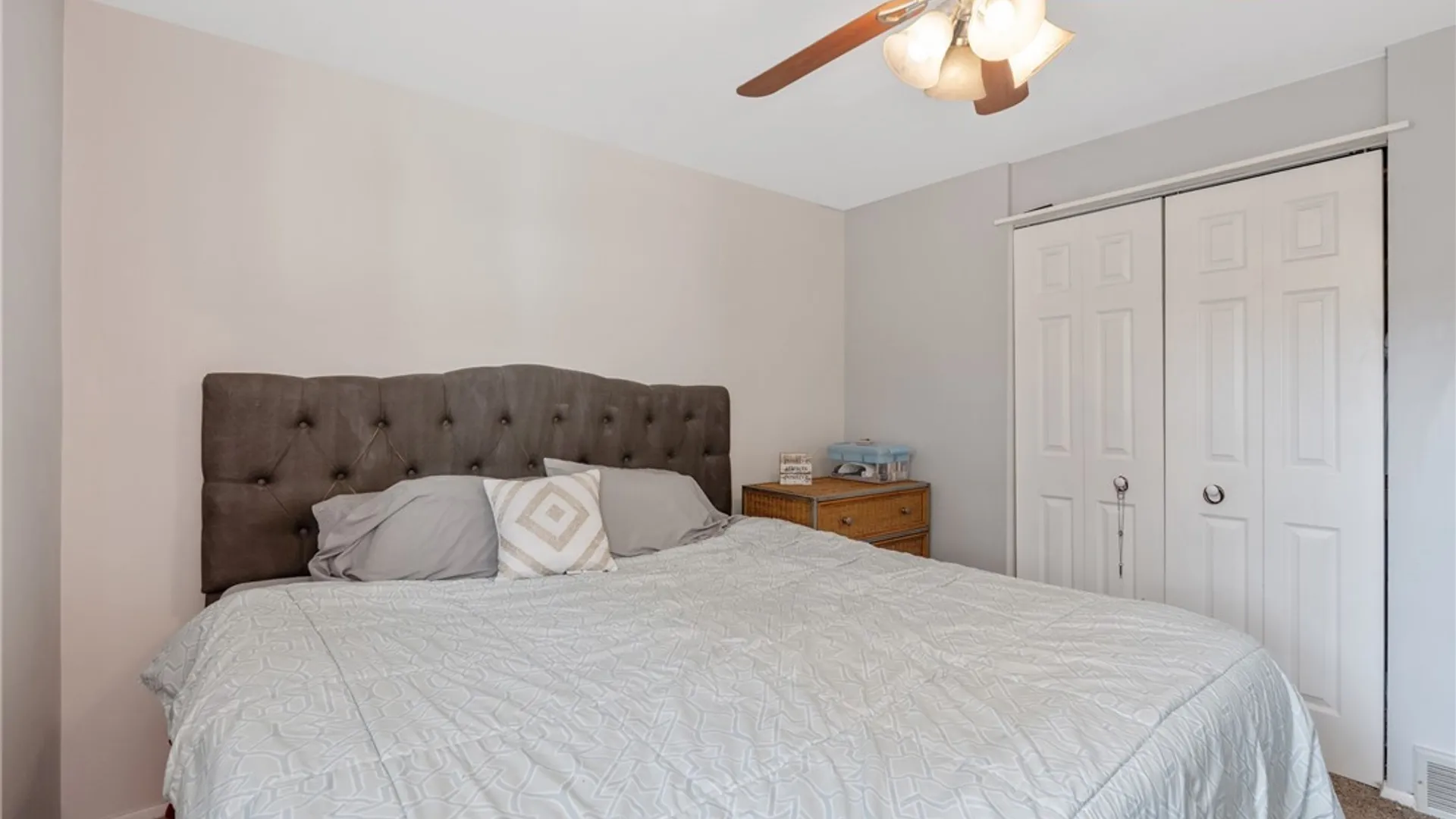 Property at 5013 Dahlia Circle, Clay, NY 13088 23