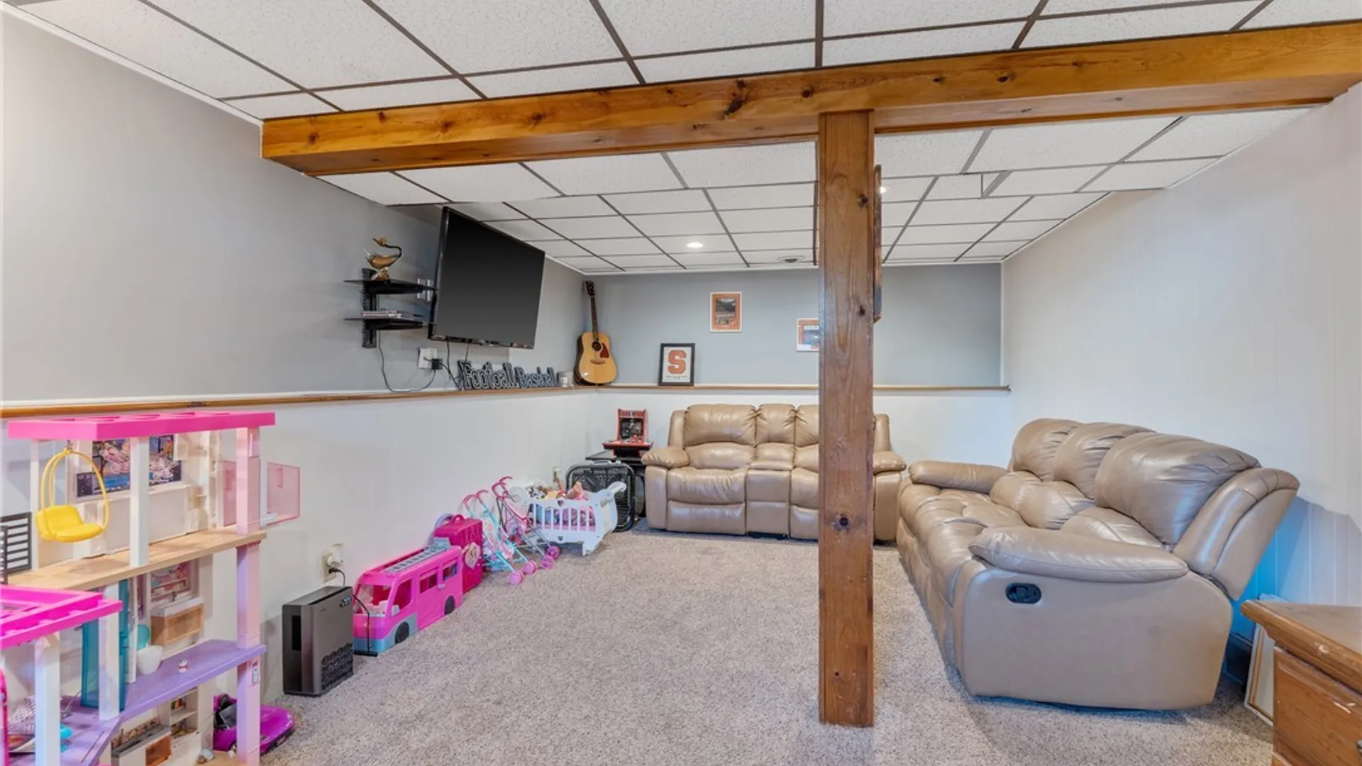 Property at 5013 Dahlia Circle, Clay, NY 13088 30