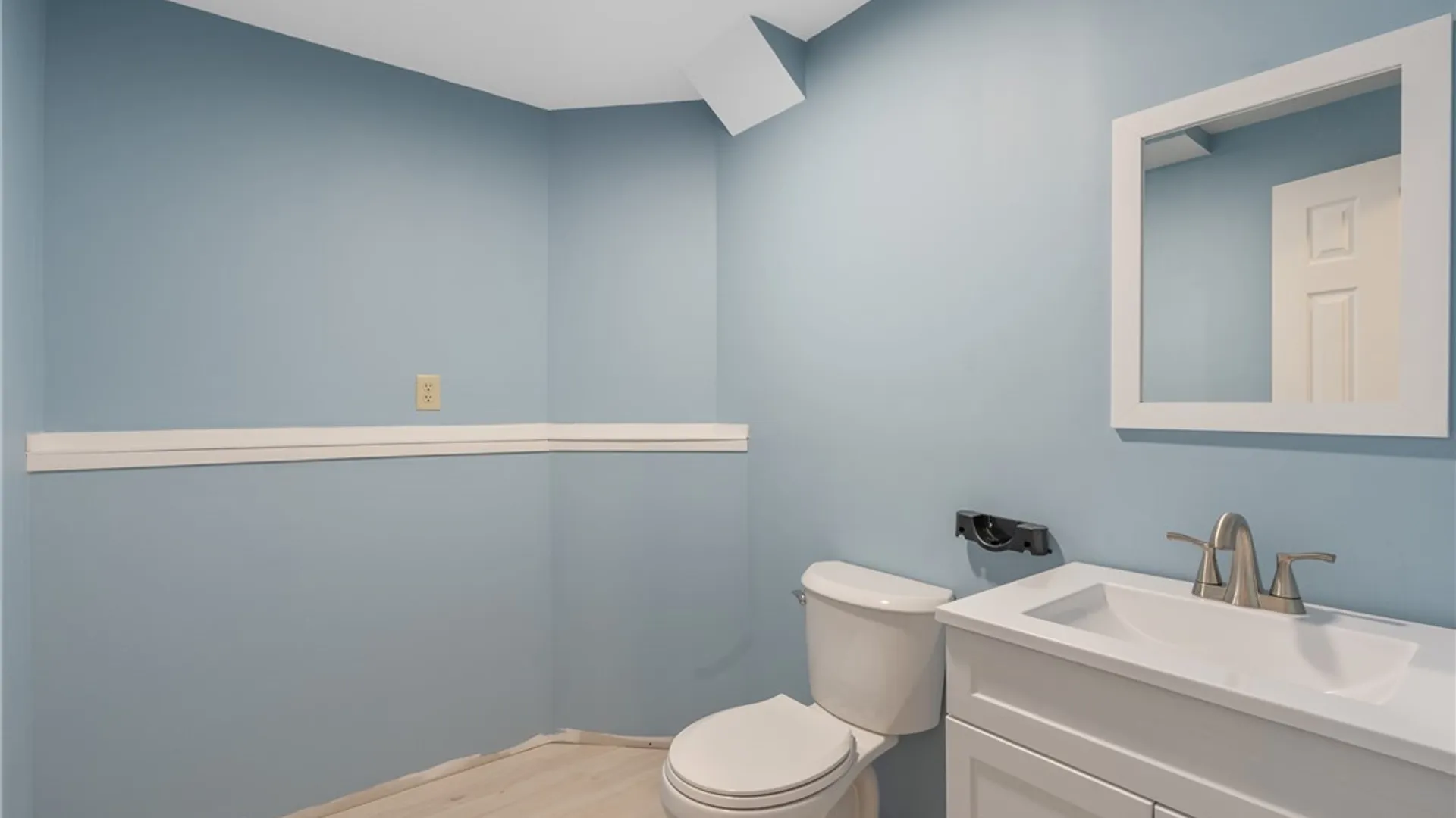 Property at 5013 Dahlia Circle, Clay, NY 13088 32