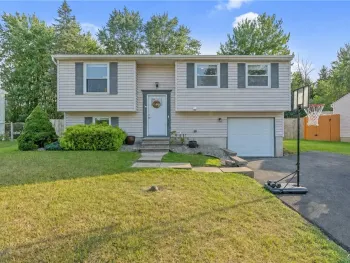 Property at 5013 Dahlia Circle, Clay, NY 13088