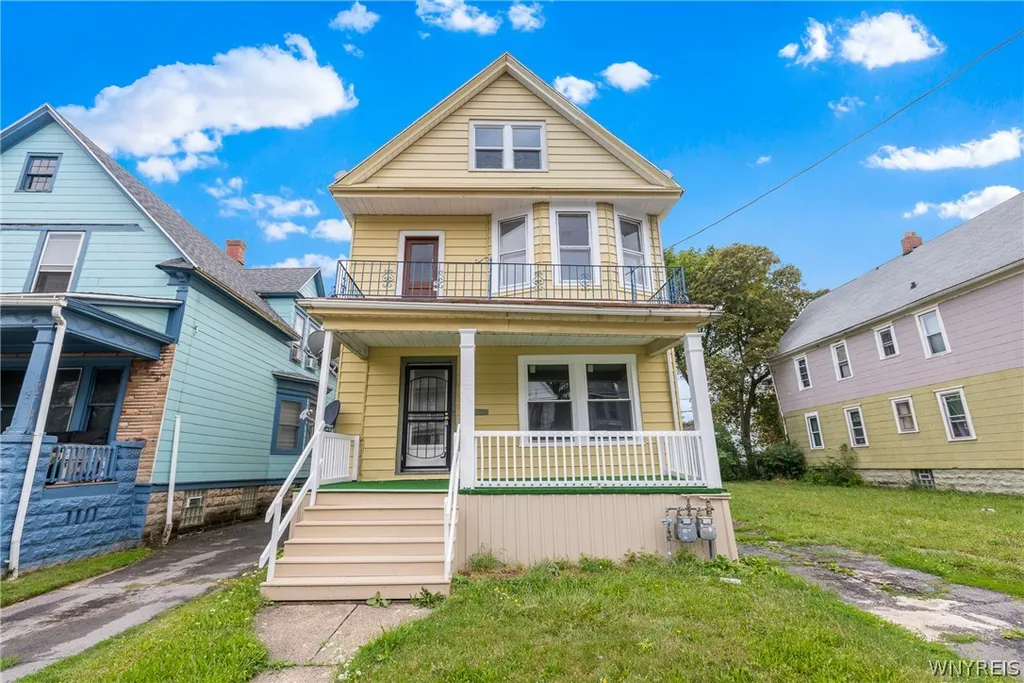 Property at 688 Riley Street, Buffalo, NY 14211