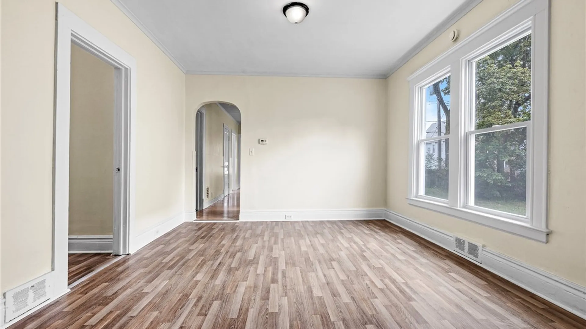 Property at 688 Riley Street, Buffalo, NY 14211 6
