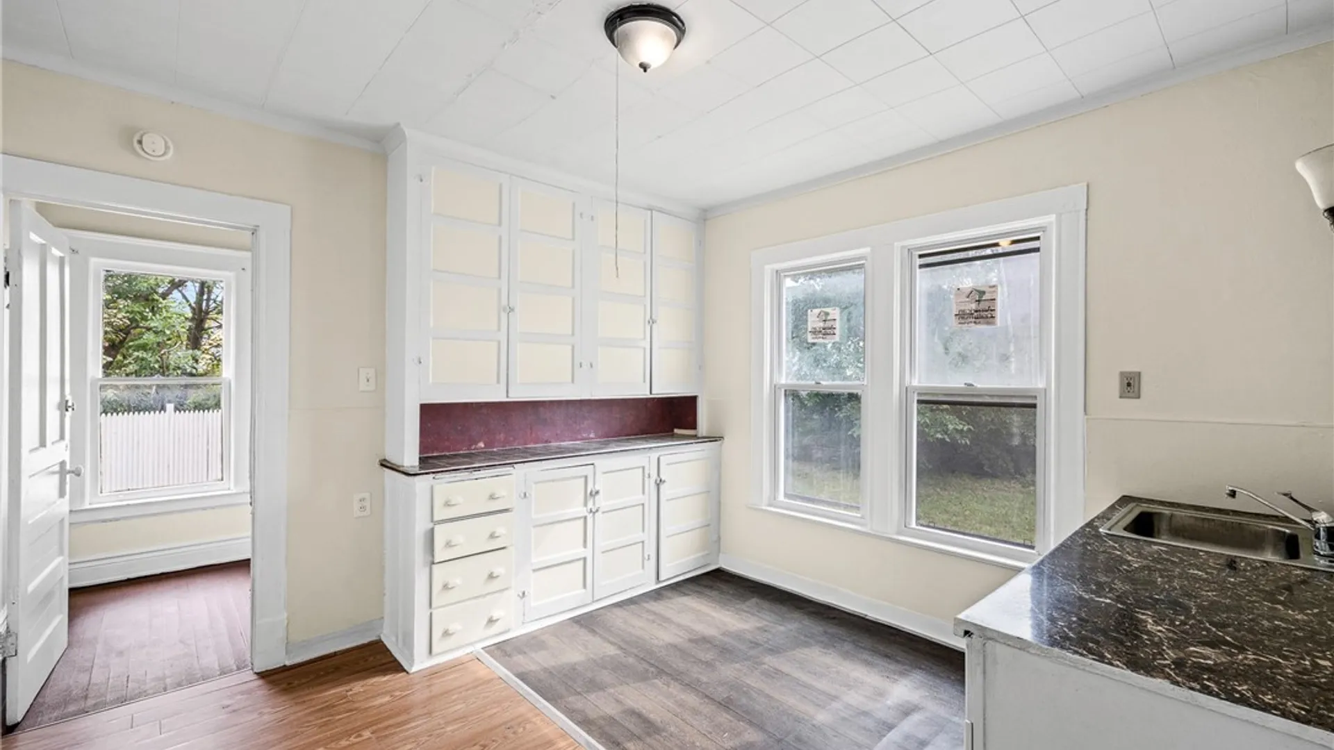 Property at 688 Riley Street, Buffalo, NY 14211 11