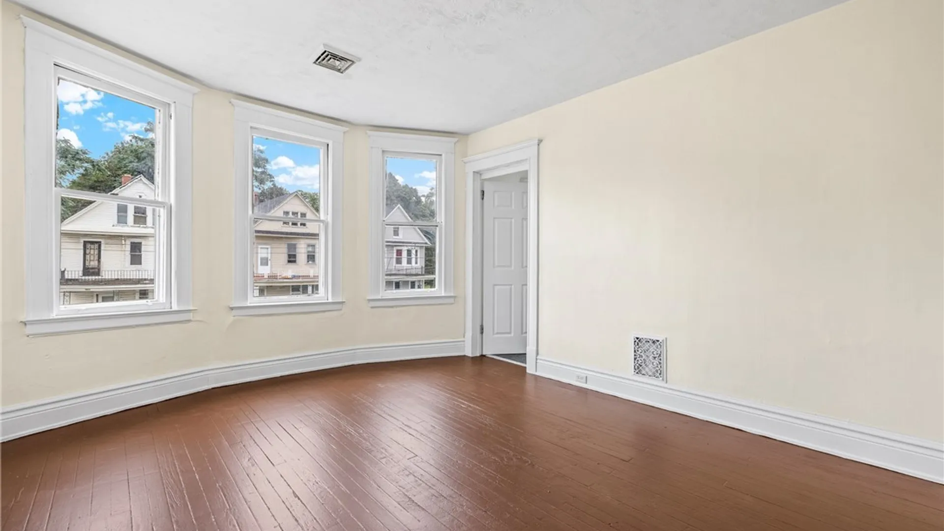 Property at 688 Riley Street, Buffalo, NY 14211 24