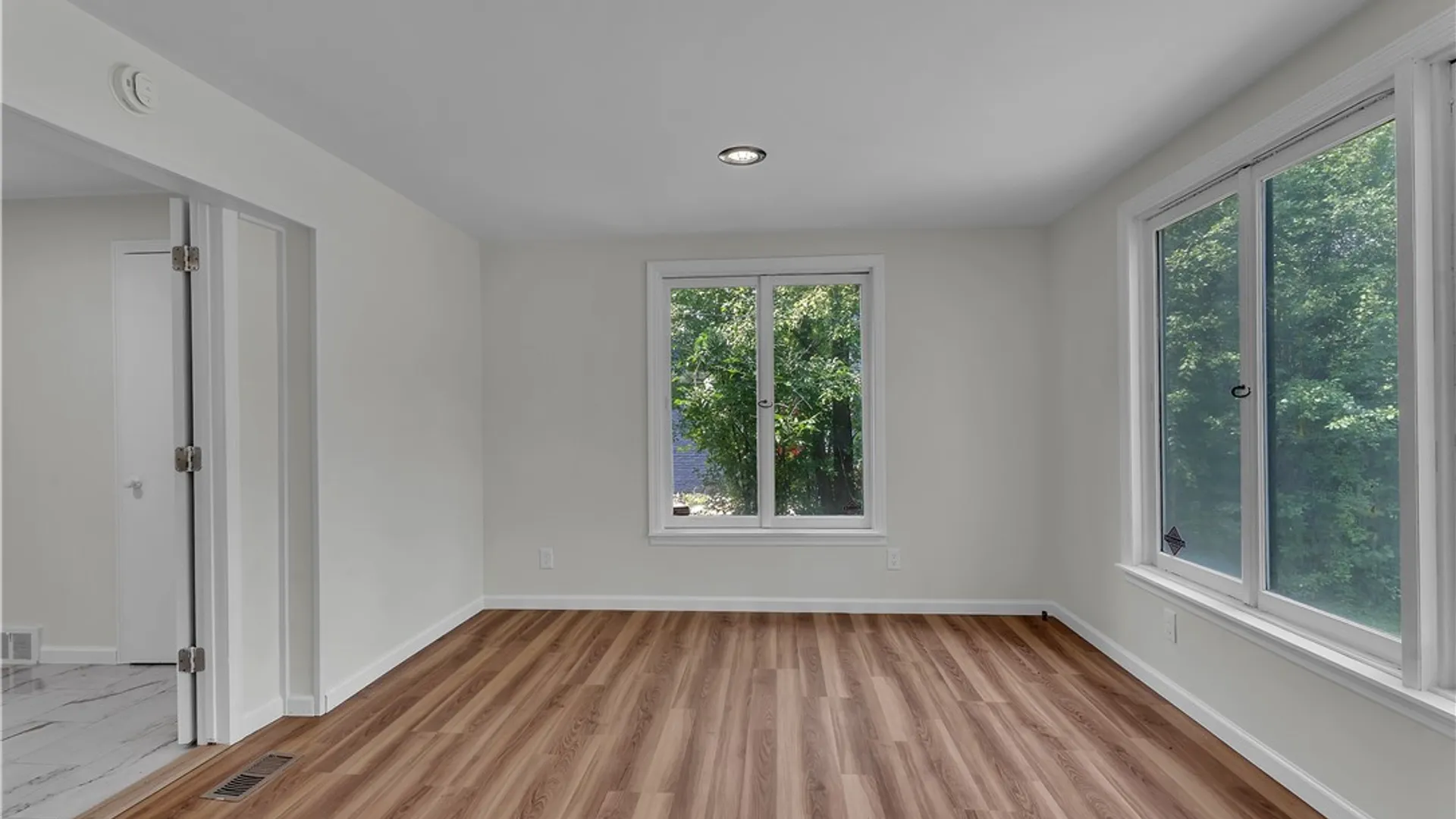 Property at 41 Jasper Drive, Amherst, NY 14226 18