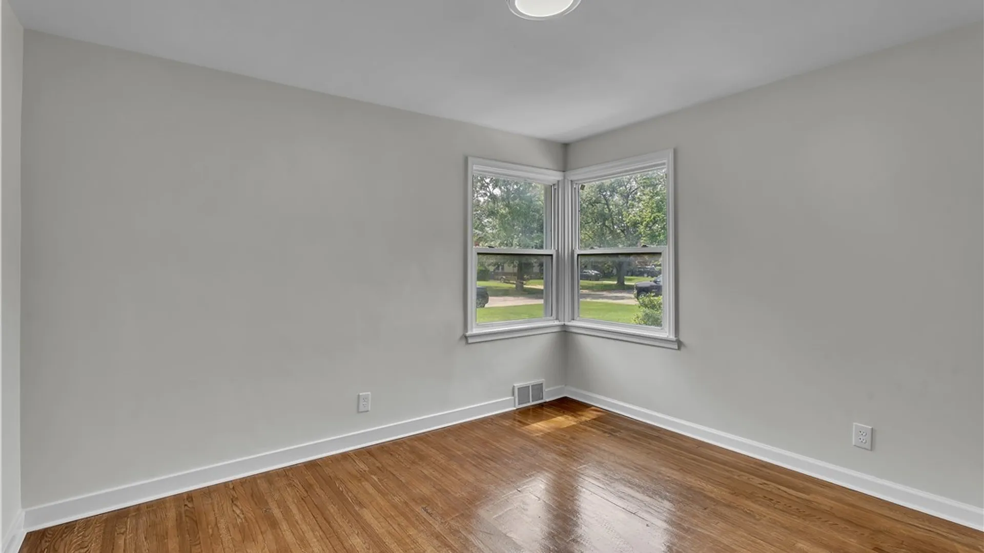Property at 41 Jasper Drive, Amherst, NY 14226 22