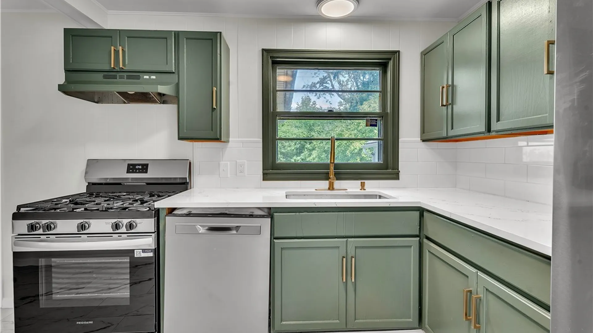 Property at 41 Jasper Drive, Amherst, NY 14226 13