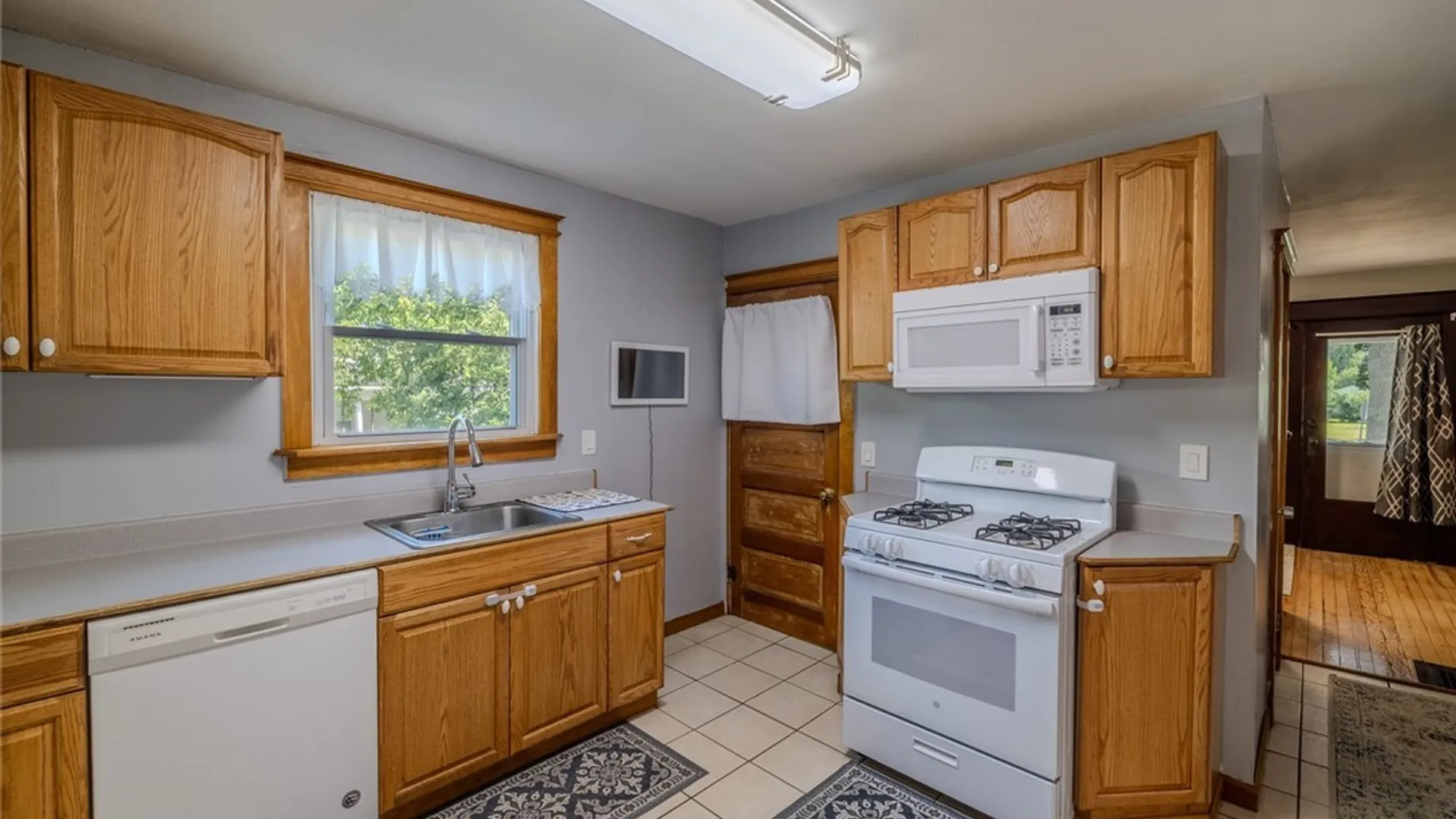 Property at 108 6th St Street, Salina, NY 13088 10